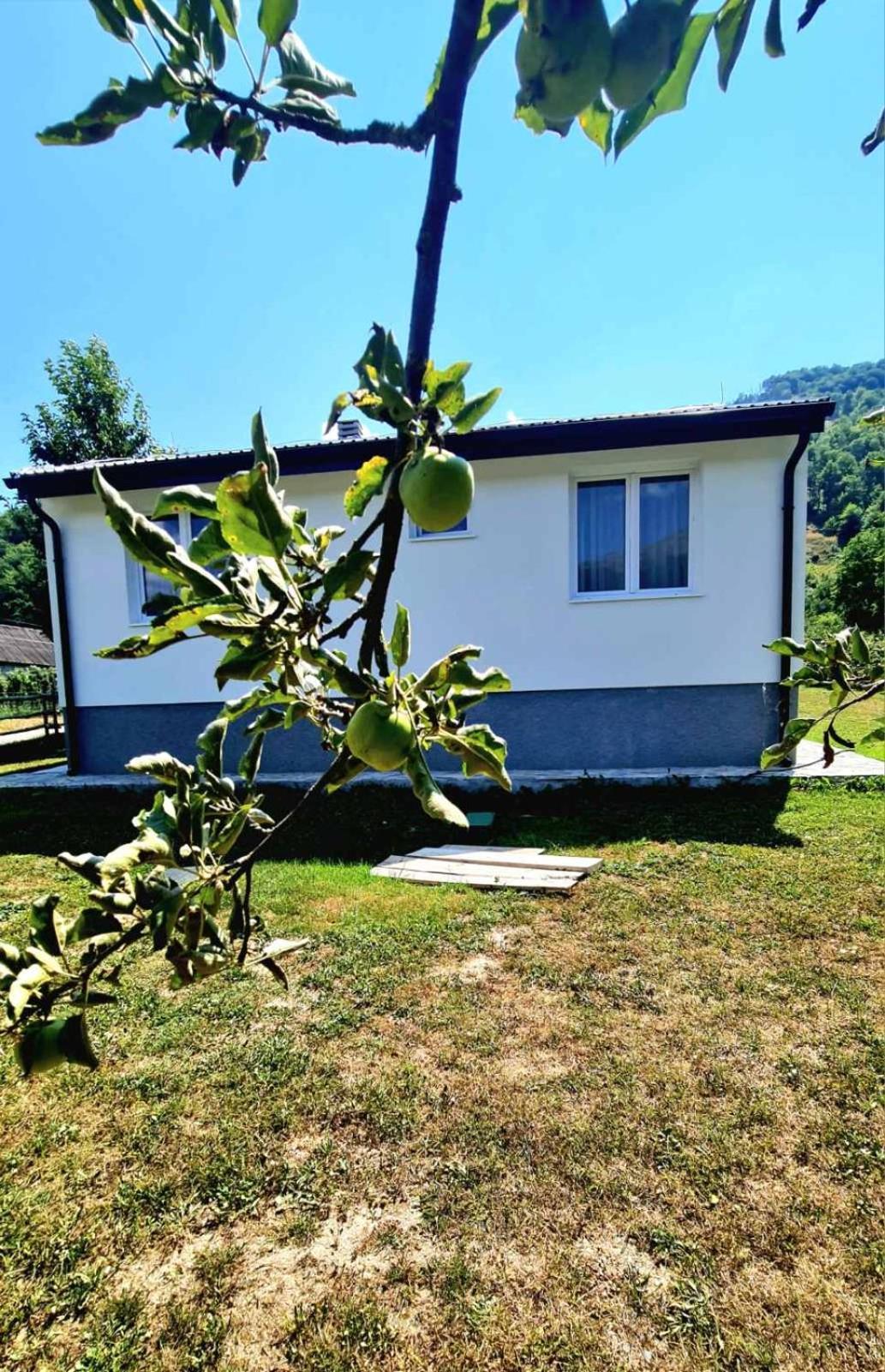 Vakantiehuis Kosta's White House Plav